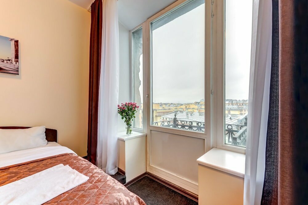 Гостиница Демократ на Невском 95 Санкт-Петербург-121