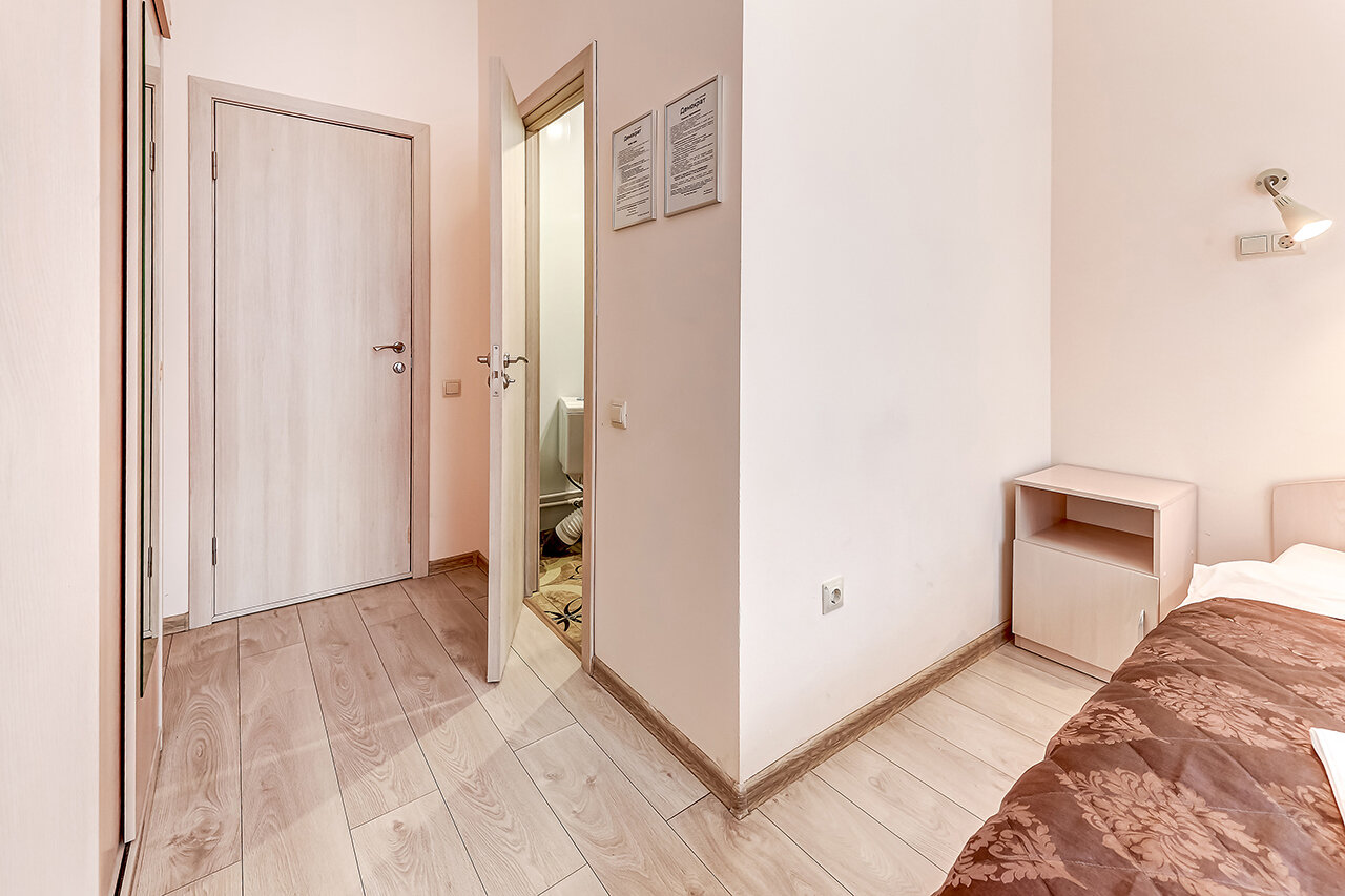 Гостиница Демократ на Невском 95 Санкт-Петербург-21