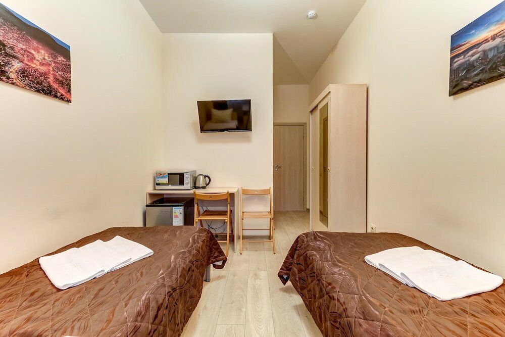 Гостиница Демократ на Невском 95 Санкт-Петербург-110