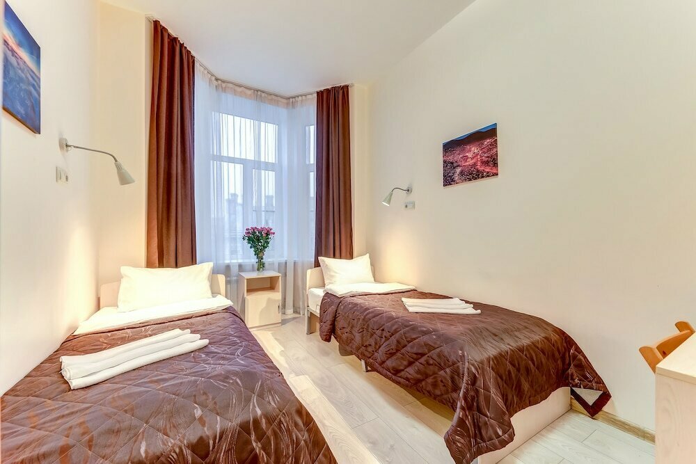 Гостиница Демократ на Невском 95 Санкт-Петербург-101