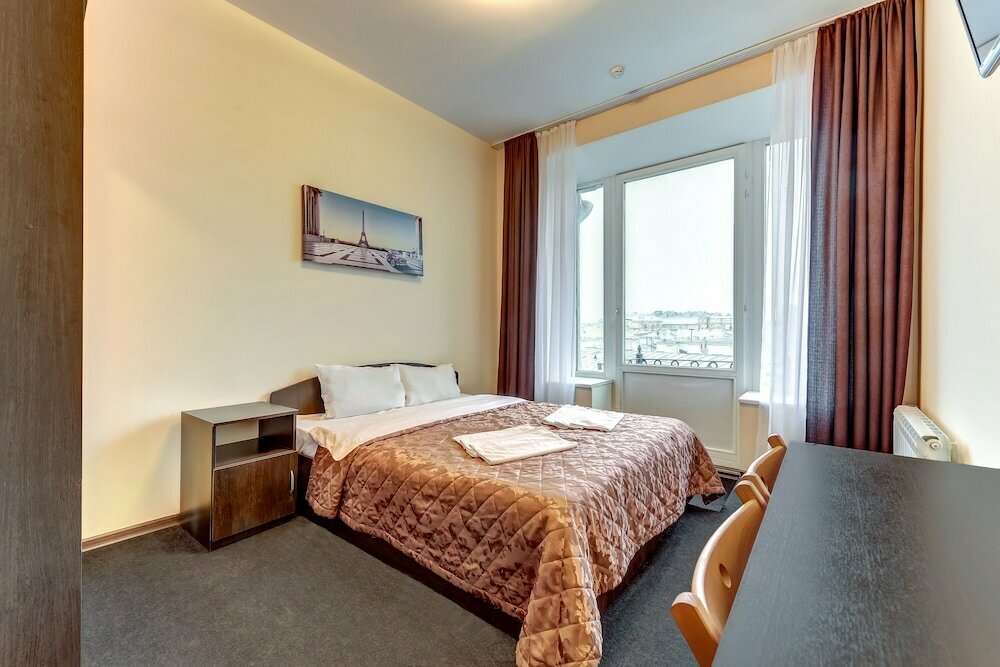 Гостиница Демократ на Невском 95 Санкт-Петербург-92