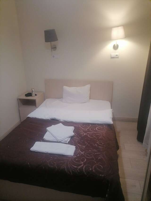 Гостиница Демократ на Невском 95 Санкт-Петербург-152