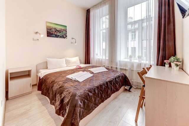 Гостиница Демократ на Невском 95 Санкт-Петербург-83