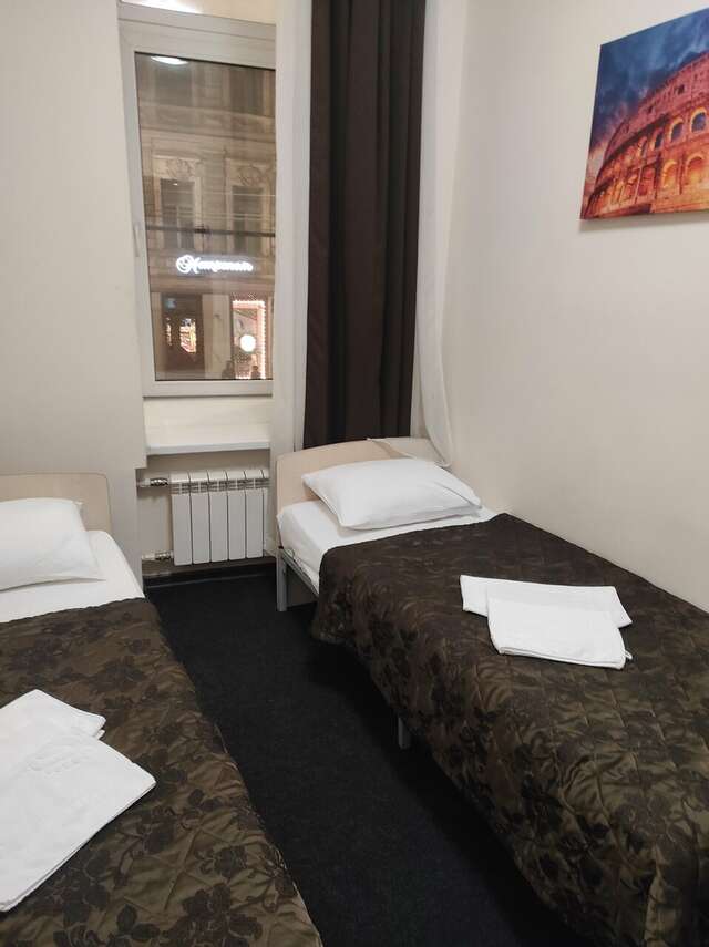 Гостиница Демократ на Невском 95 Санкт-Петербург-145