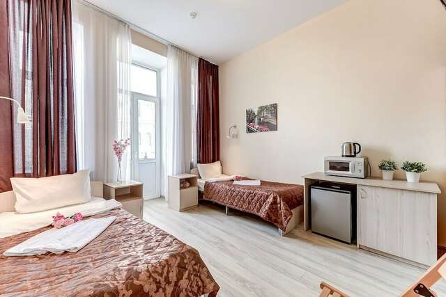 Гостиница Демократ на Невском 95 Санкт-Петербург-92